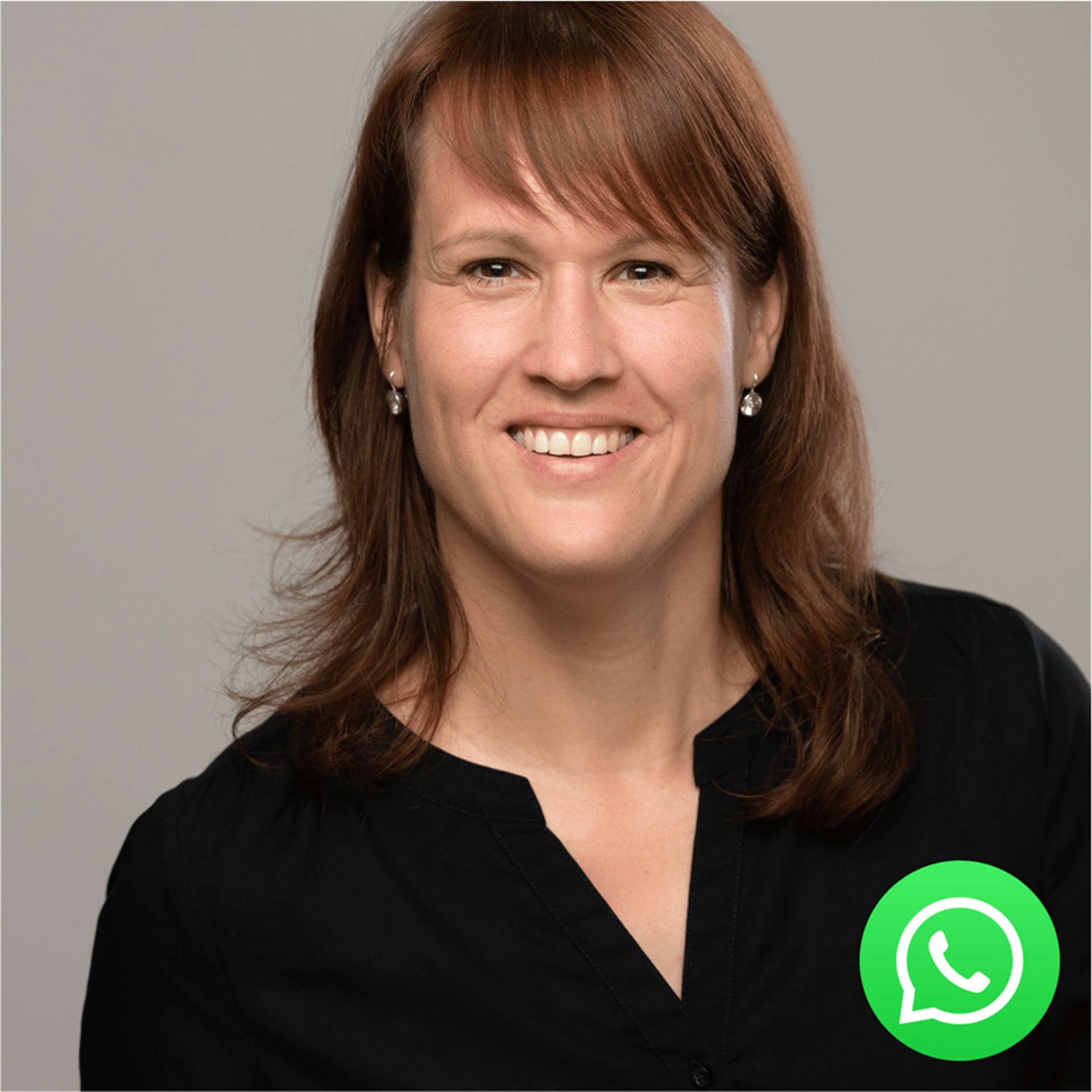 Bei Verena Schnitzler können sich Pflegekräfte im Kreis Düren per WhatsApp bewerben!